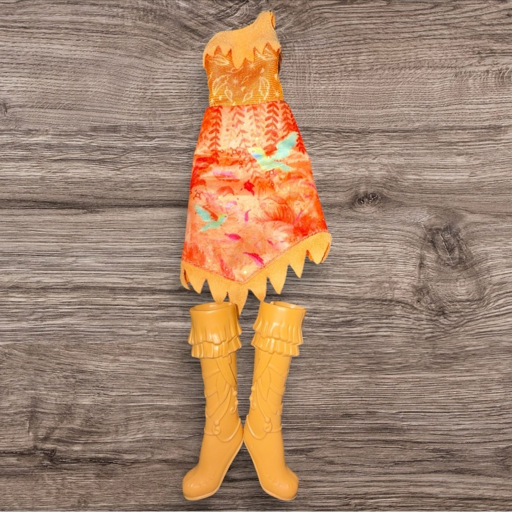 Disney Princess Pocahontas Royal Shimmer Doll Dress & Boots Outfit Barbie Size